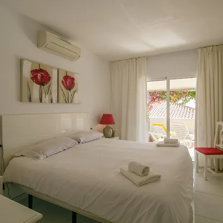 Semesterbostad Claire Callao Salvaje