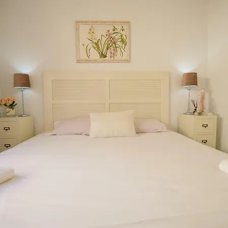 Claire Semesterbostad Callao Salvaje