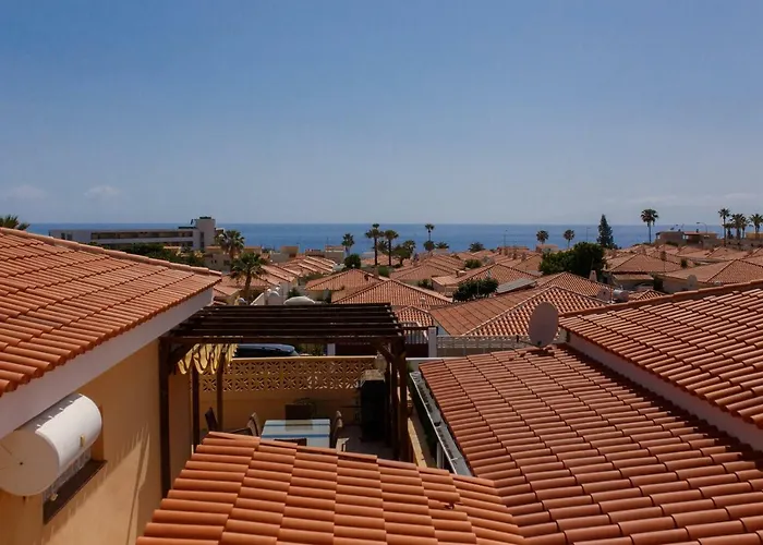 Claire * Callao Salvaje